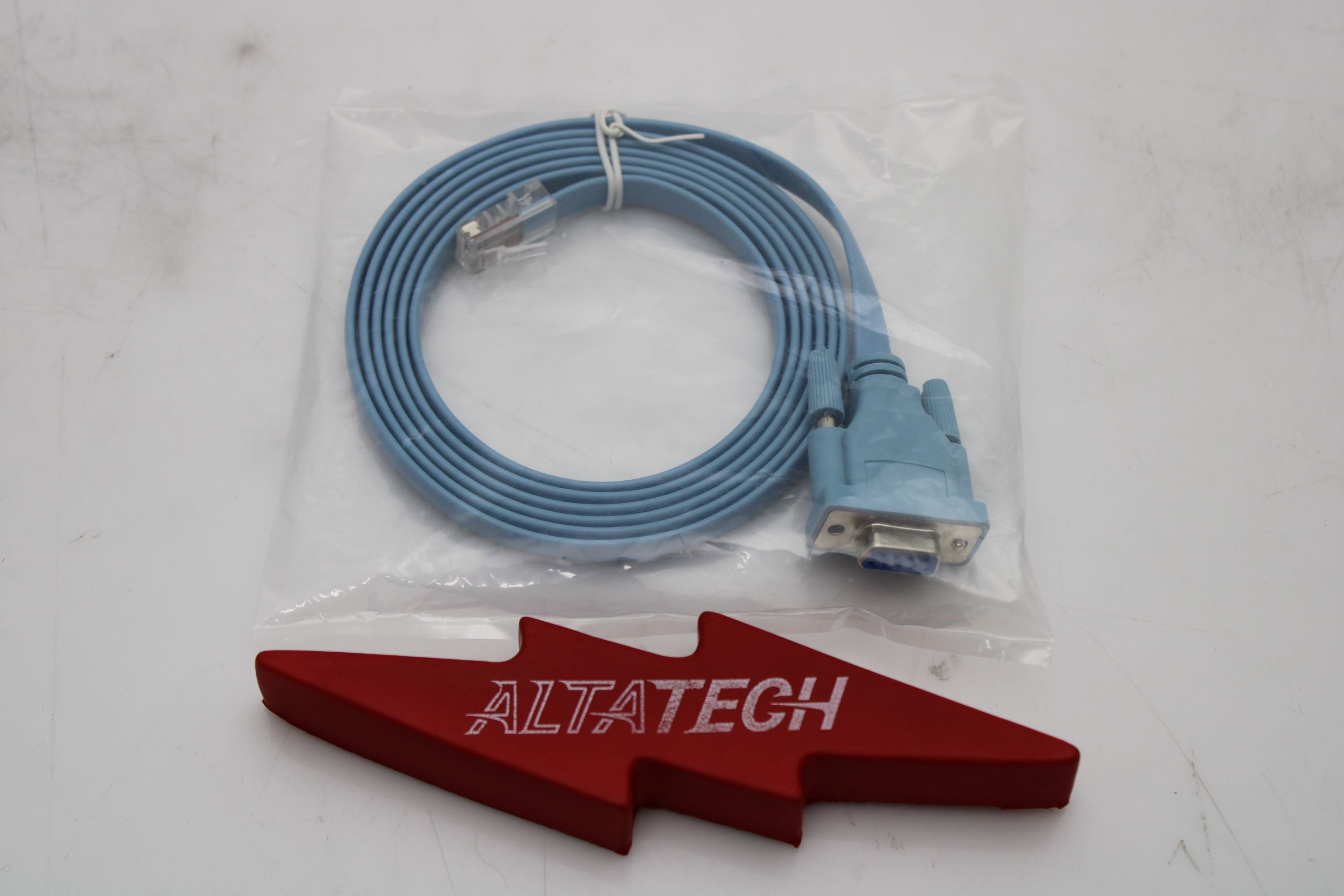 thumbnail image 2 of Cisco 72-101006-01 6-Foot HDMI Cable - Gray 2 of 6