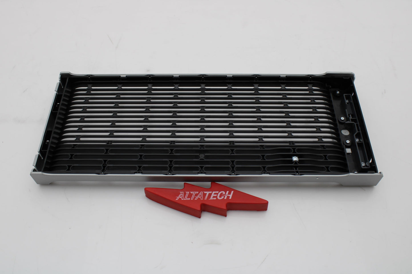 Cisco 800-43284-01_NEW UCSC-C240-M4 Bezel, New No Box