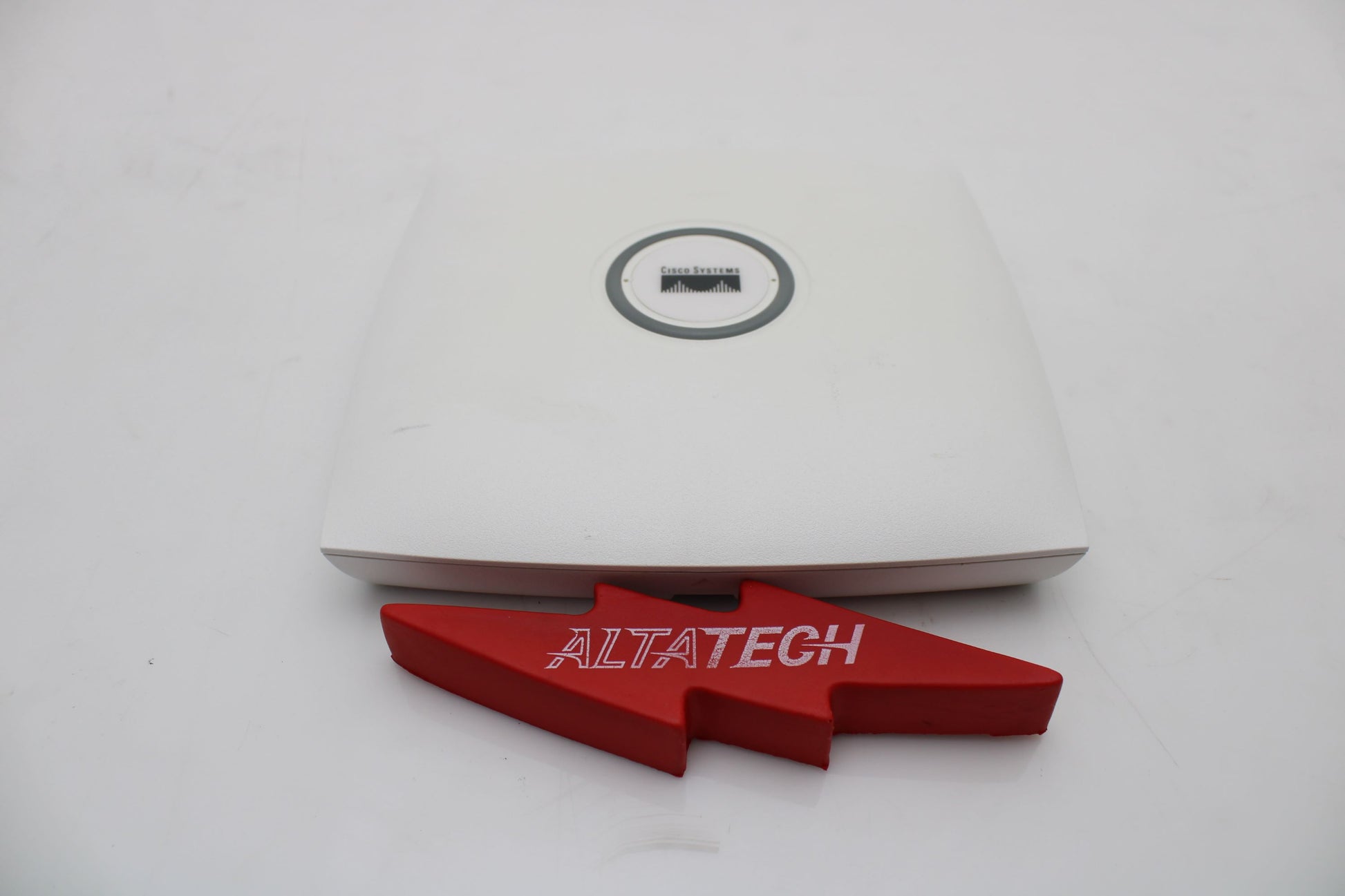 Cisco AIR-LAP1131AG-A-K9 AIR-LAP1131AG-A-K9 Cisco Aironet 1131AG Wireless Access Point, Used