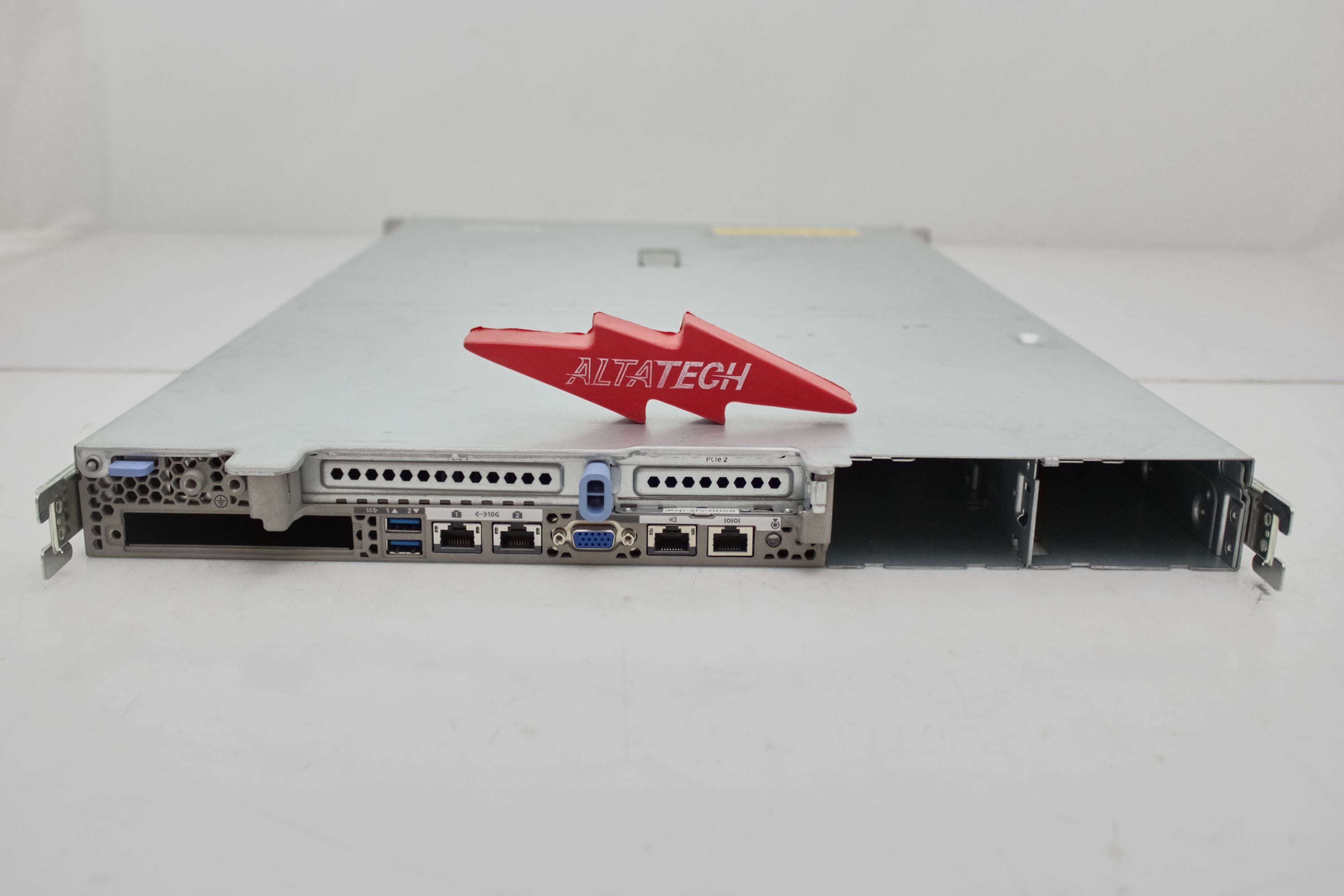 Cisco UCS UCSC-C220-M5SX C-Series C220 M5 SFF 10 Server CTO