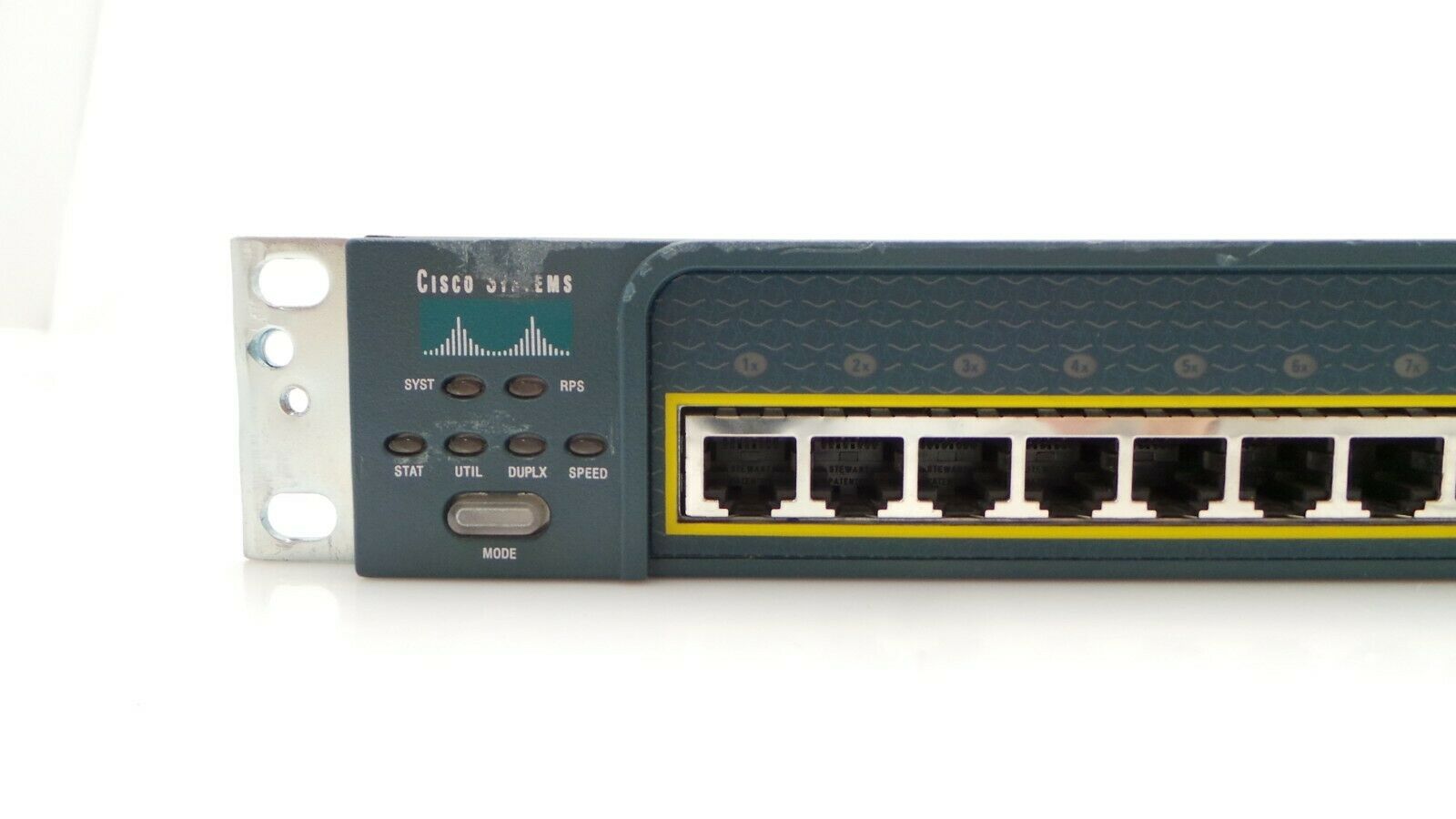 Cisco WS-C2950T-24 Catalyst 2950 24-Port Gigabit Ethernet 1U Network Switch, Used