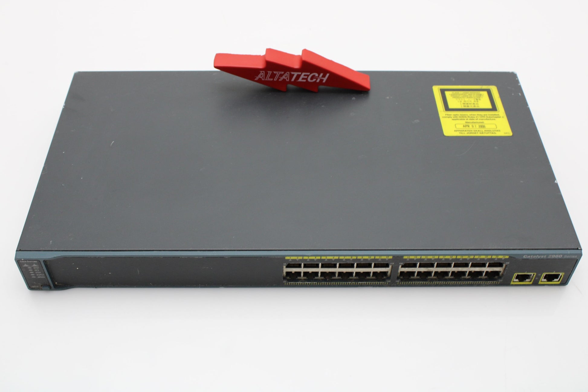 Cisco WS-C2960-24TT-L Cisco Catalyst 2960 Ethernet Switch 24 Port, Used