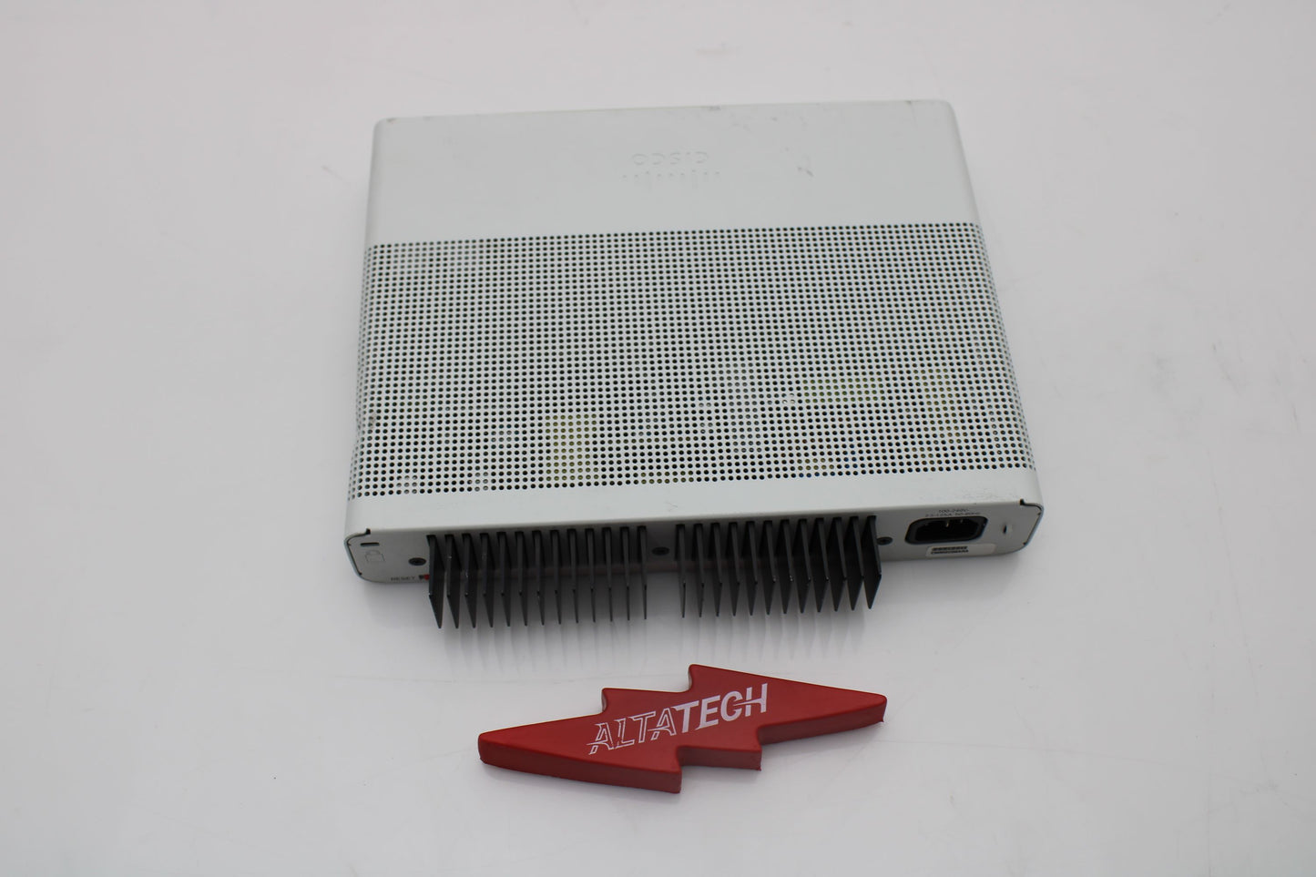 Cisco WS-C2960C-8PC-L 8 Port PoE Catalyst 2960-C, Used