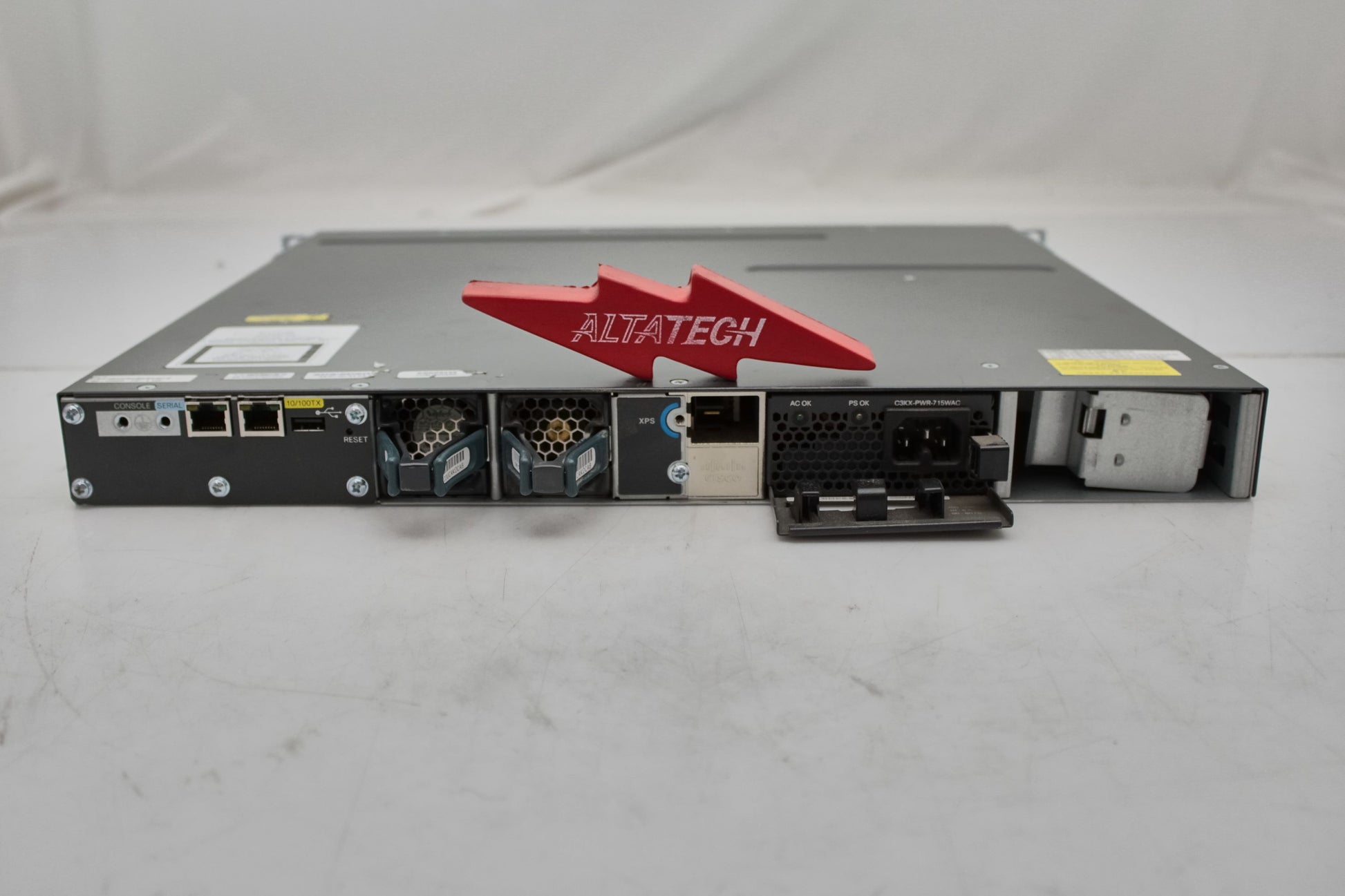 Cisco WS-C3560X-24P-L CATALYST 3560X 24 PORT POE LAN BAS, Used