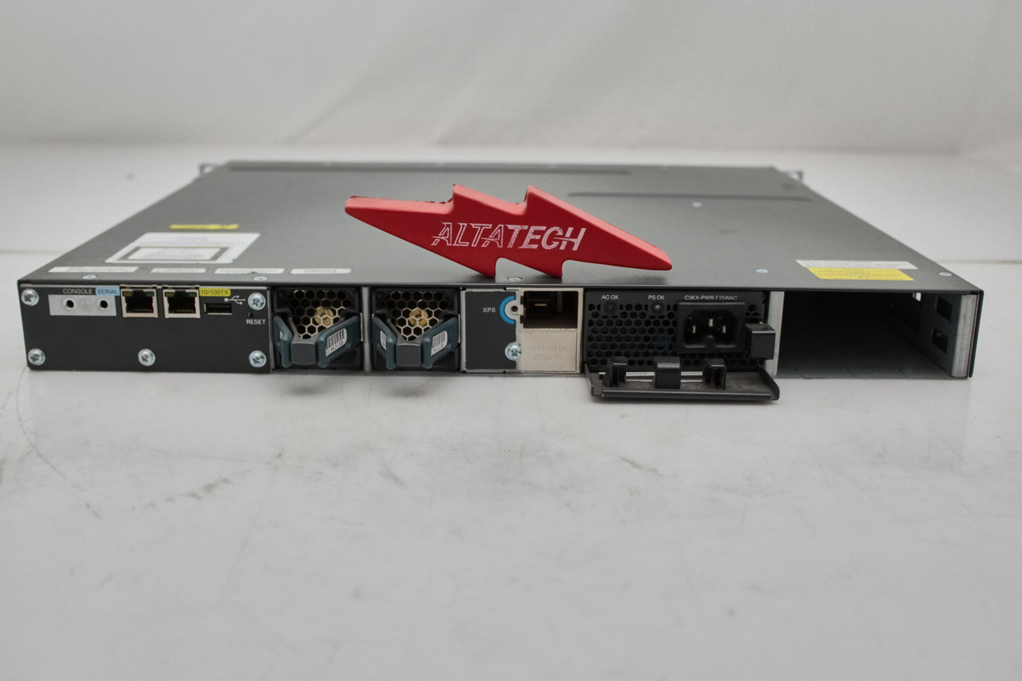 Cisco WS-C3560X-48P-S WS-C3560X-48P-S Cisco Catalyst 3560-X Switch, Used
