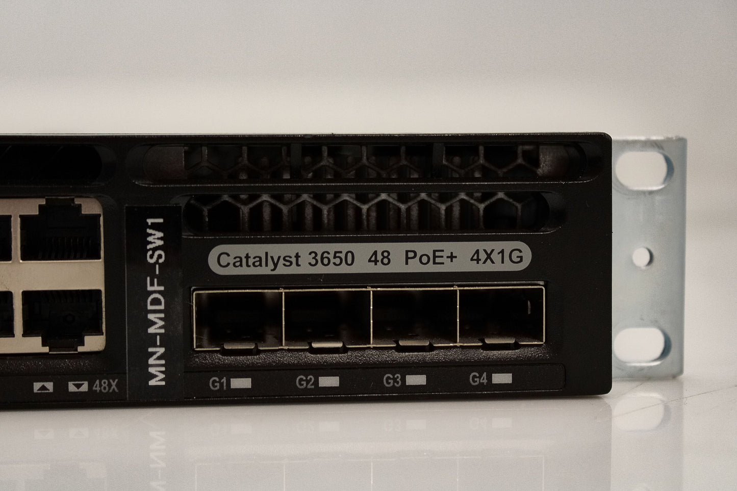 Cisco WS-C3650-48FS-S Catalyst 48 Port PoE Gigabit Switch, Used