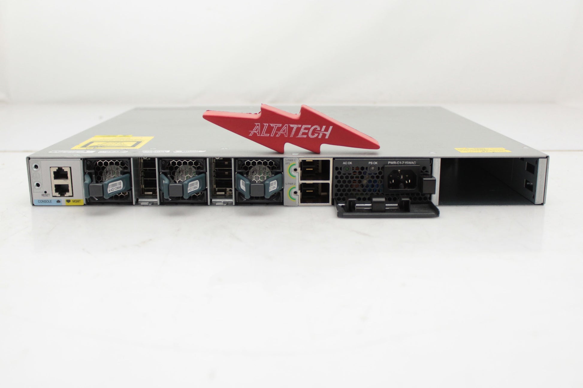 Cisco WS-C3850-48P-L WS-C3850-48P-L Catalyst 3850 Switch, Used