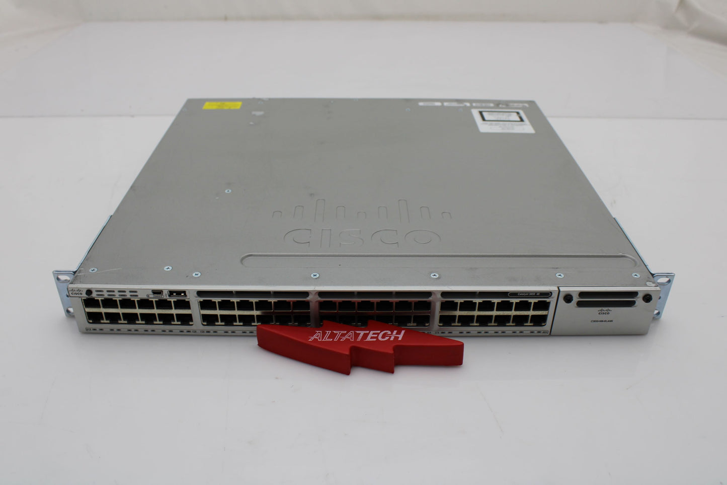 Cisco WS-C3850-48T-S WS-C3850-48T-S Catalyst 3850 Switch, Used