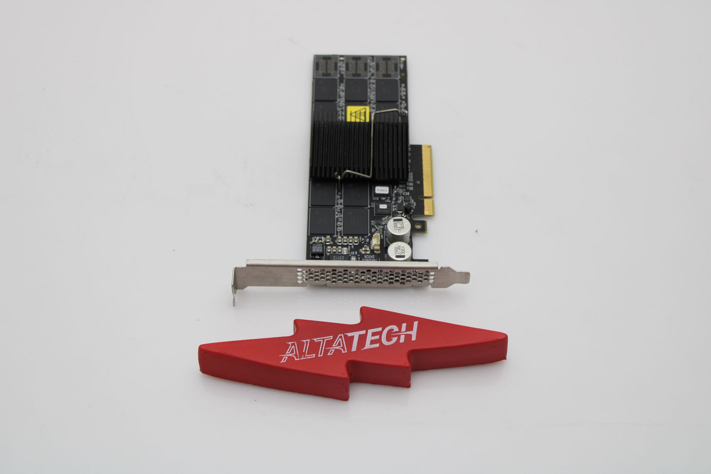 Dell 00YA801 1.25TB SSD Pci-e IO3 Flash Adapter, Used