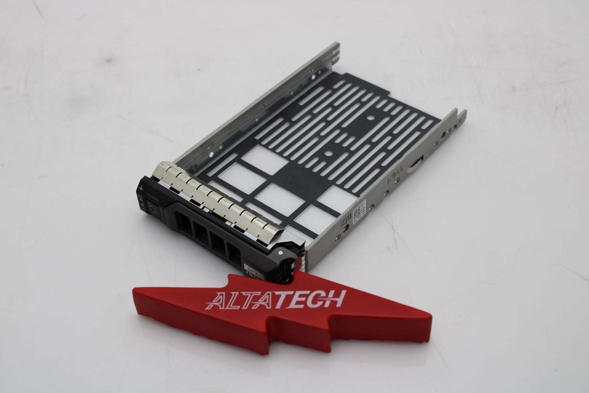 Dell 058CWC 3.5" DRIVE CADDY SATA G13, Used