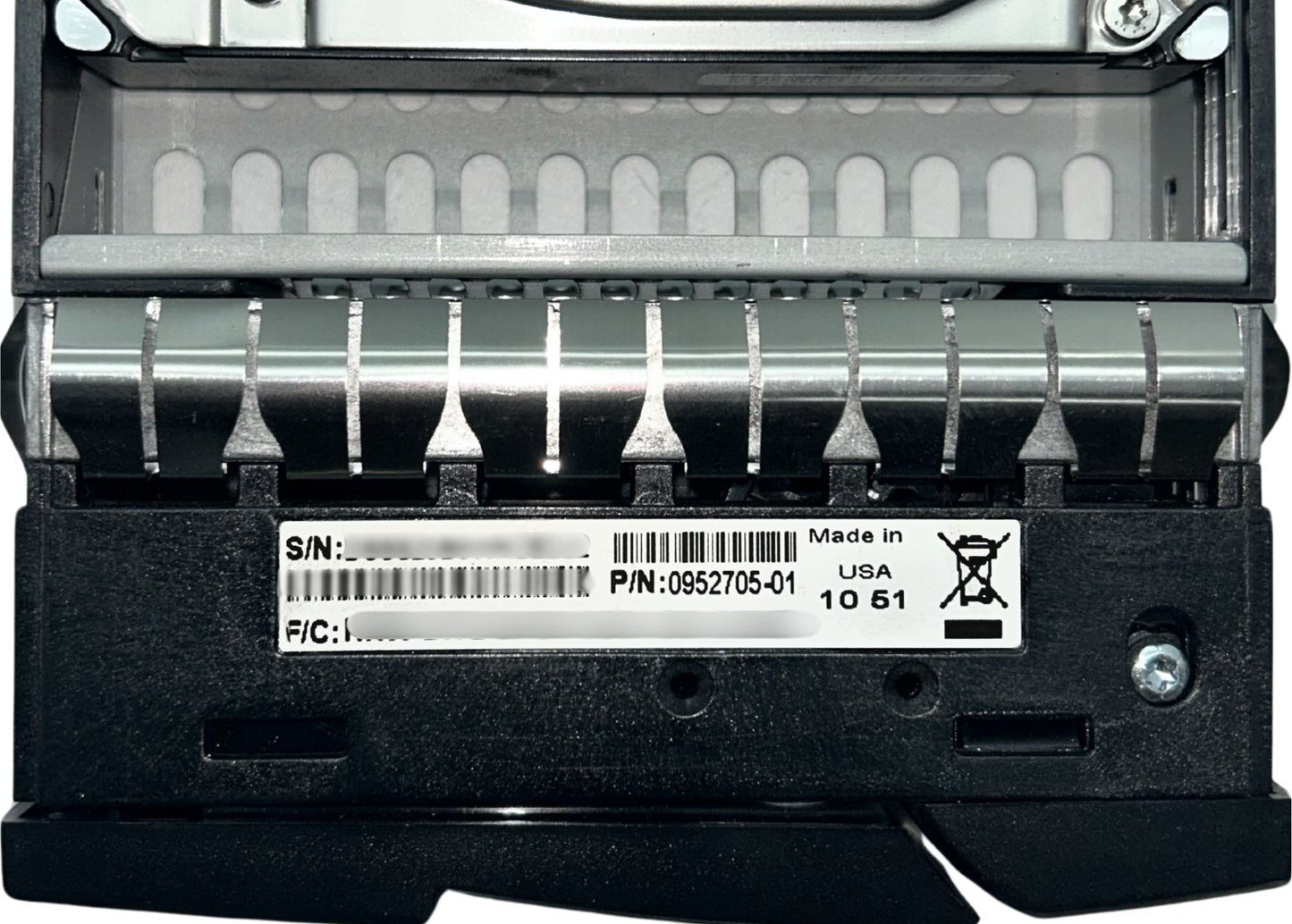 Dell 0952705-01 2TB 7.2K SAS 3.5 6G COMPELLENT, Used