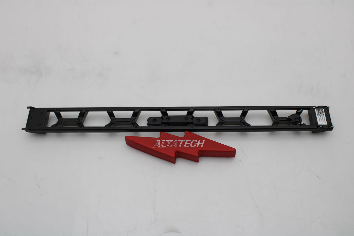 Dell 09MTRW PowerEdge R640 EMC 1U Front Bezel Assembly, Used