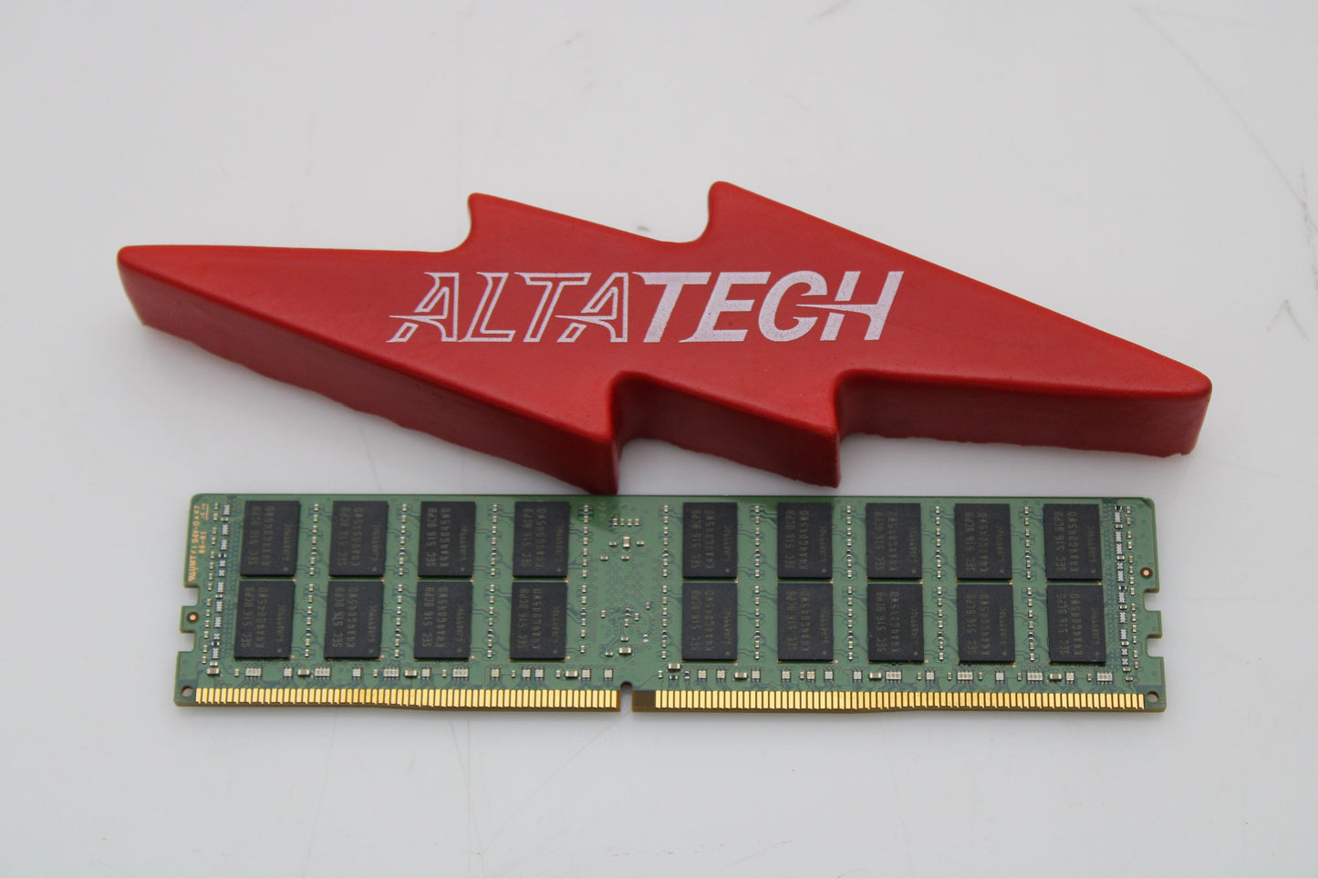 Dell 370-ABUG 16GB PC4-17000P DDR4-2133 2RX4 ECC, Used