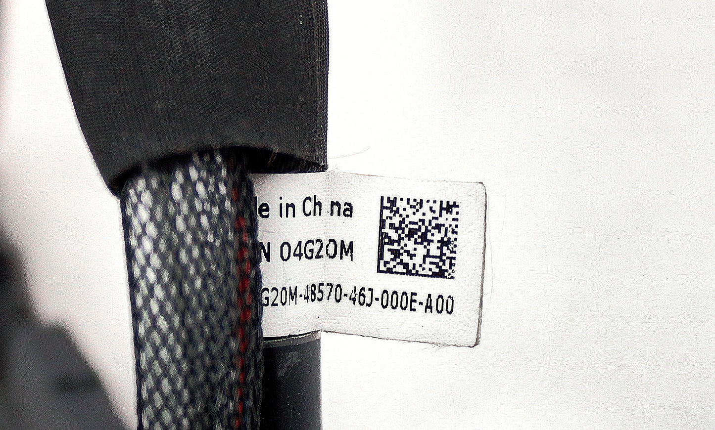 Dell 4G20M CABLE PERC S140 RAID 8BAY T630, Used