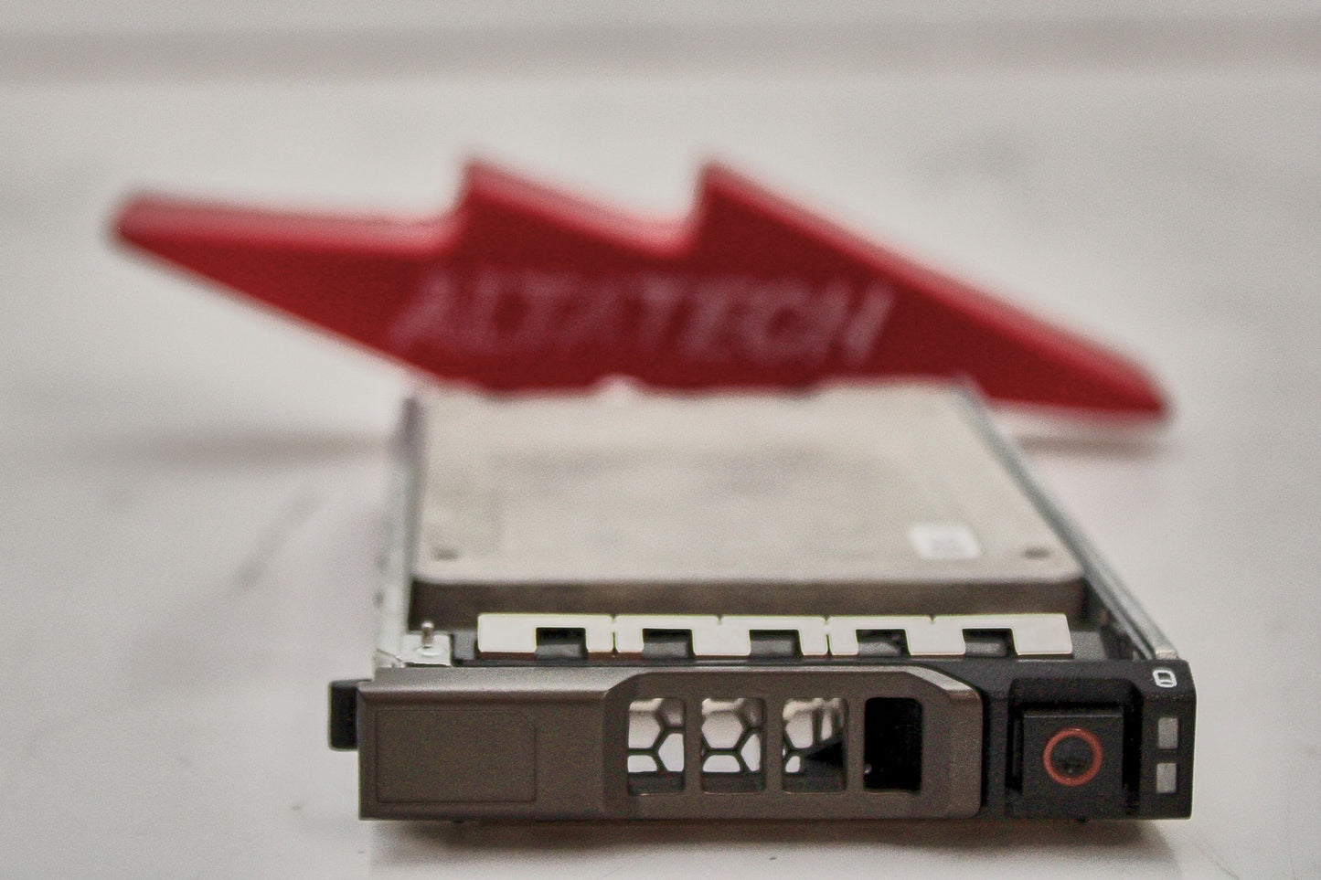 Dell 6XJ05 400GB SSD SATA MLC 6G MU, Used