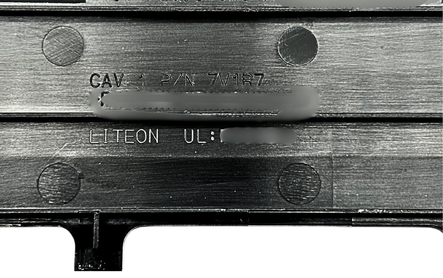 Dell 7V1R7 FAN SHROUND, REAR, 4X2.5" R750, Used