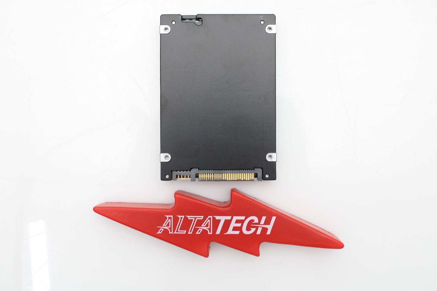 Dell Enterprise Plus FV3JW / KIOXIA Toshiba KPM5WRUG3T84 2.5 12Gbps Dell Enterprise Plus FV3JW / KIOXIA Toshiba KPM5WRUG3T84 2.5 12Gbps