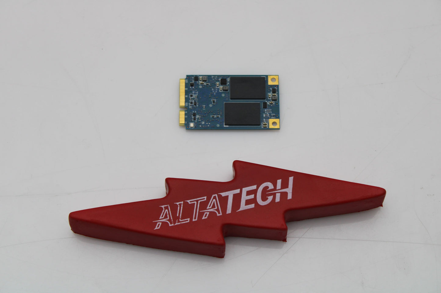 Dell HTTR1 256GB SSD M.2 MSATA 6G, Used