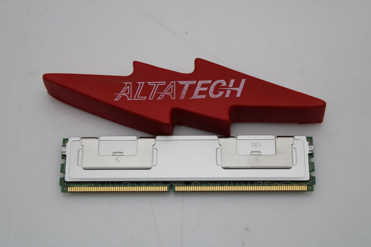 Dell HYMP525F72CP4D3-Y5 2GB PC2-5300F DDR2-667 2RX4 ECC, Used