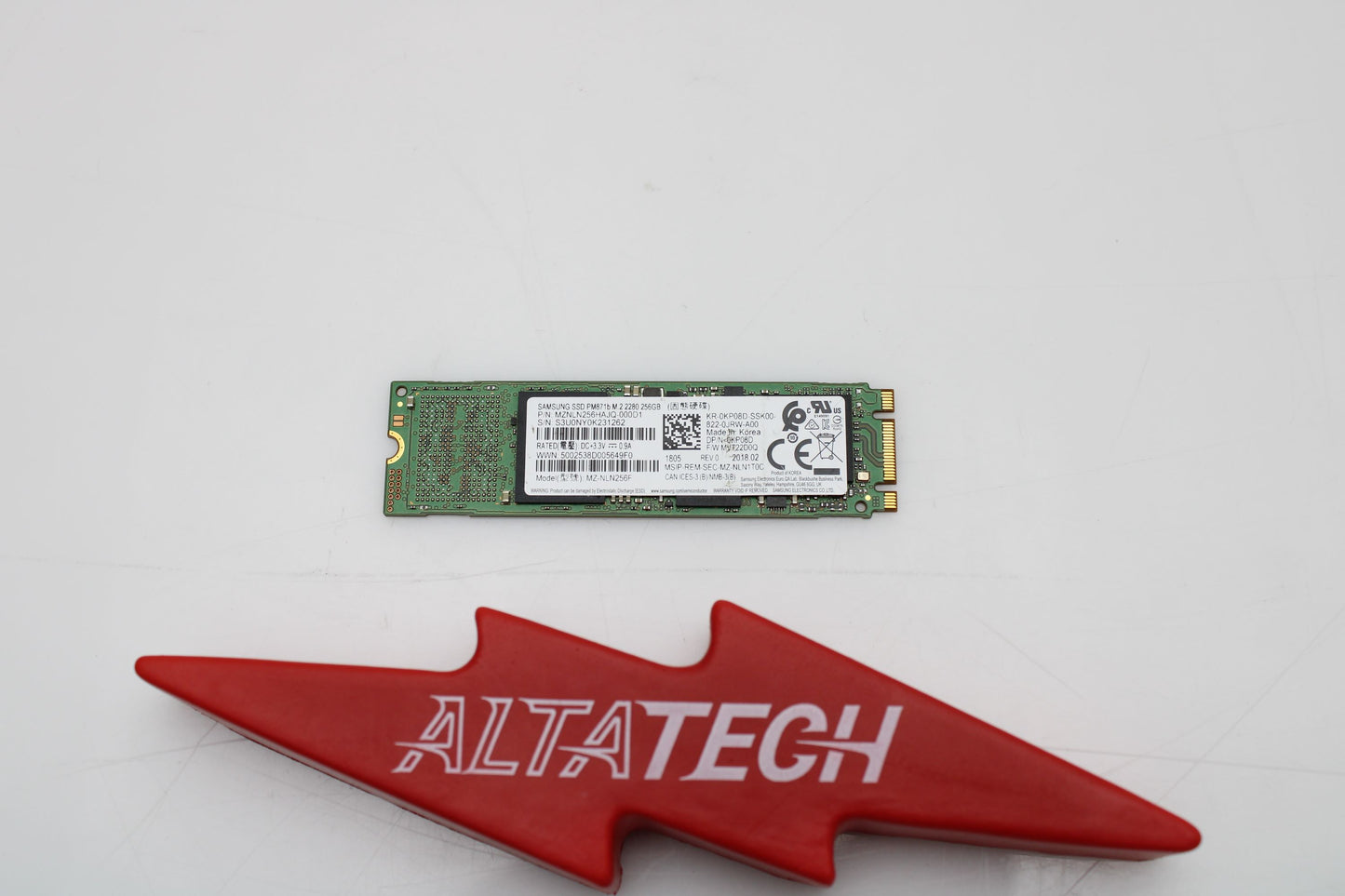 Dell KP08D 256GB SSD M.2 SATA 80 PM871B (2), Used