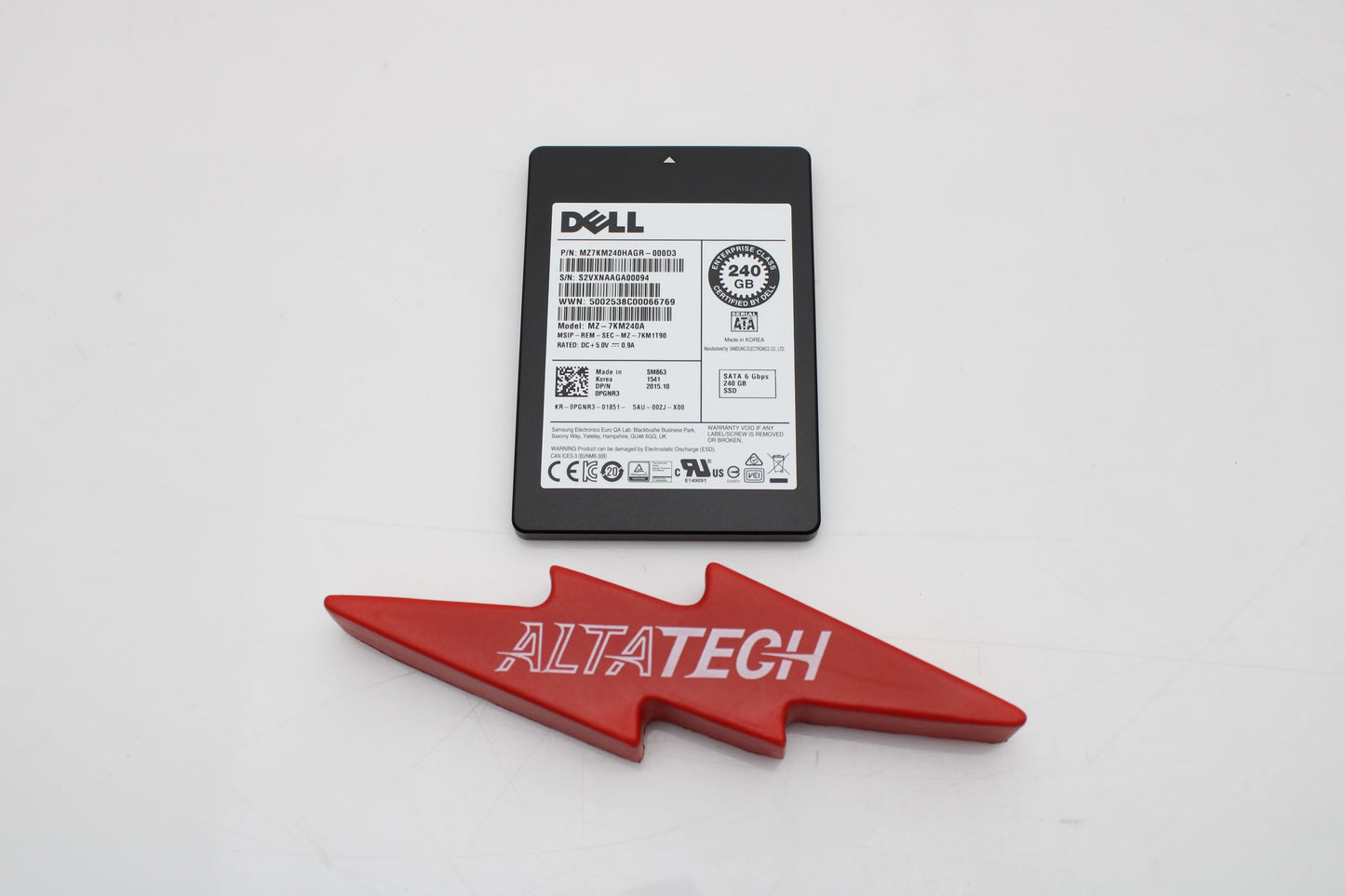 Dell PGNR3 240GB SSD Sata 2.5 6g ep mu Ssm63, Used