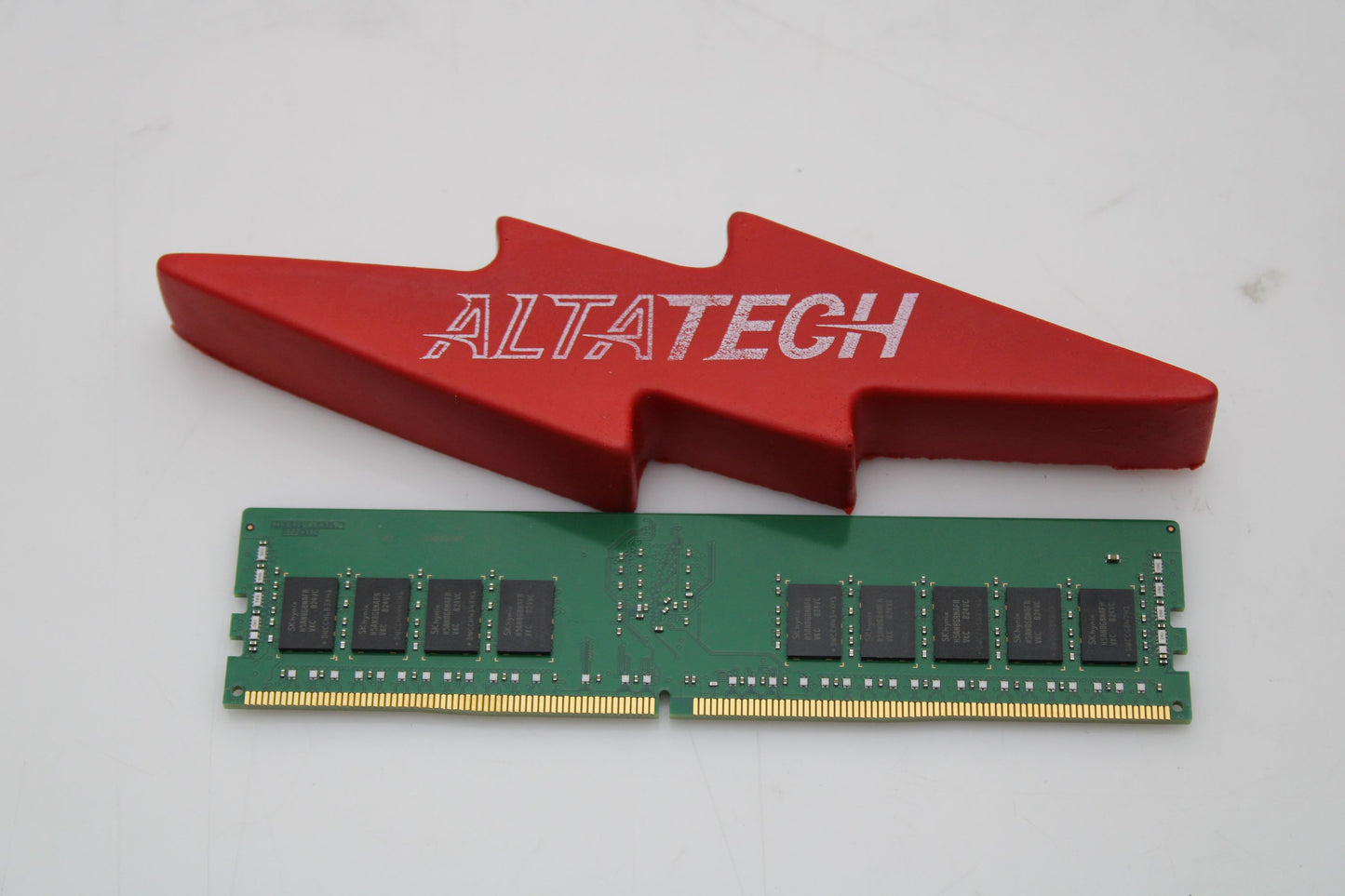 Dell PWR5T 16GB PC4-21300V DDR4-2666 2RX8 ECC, Used