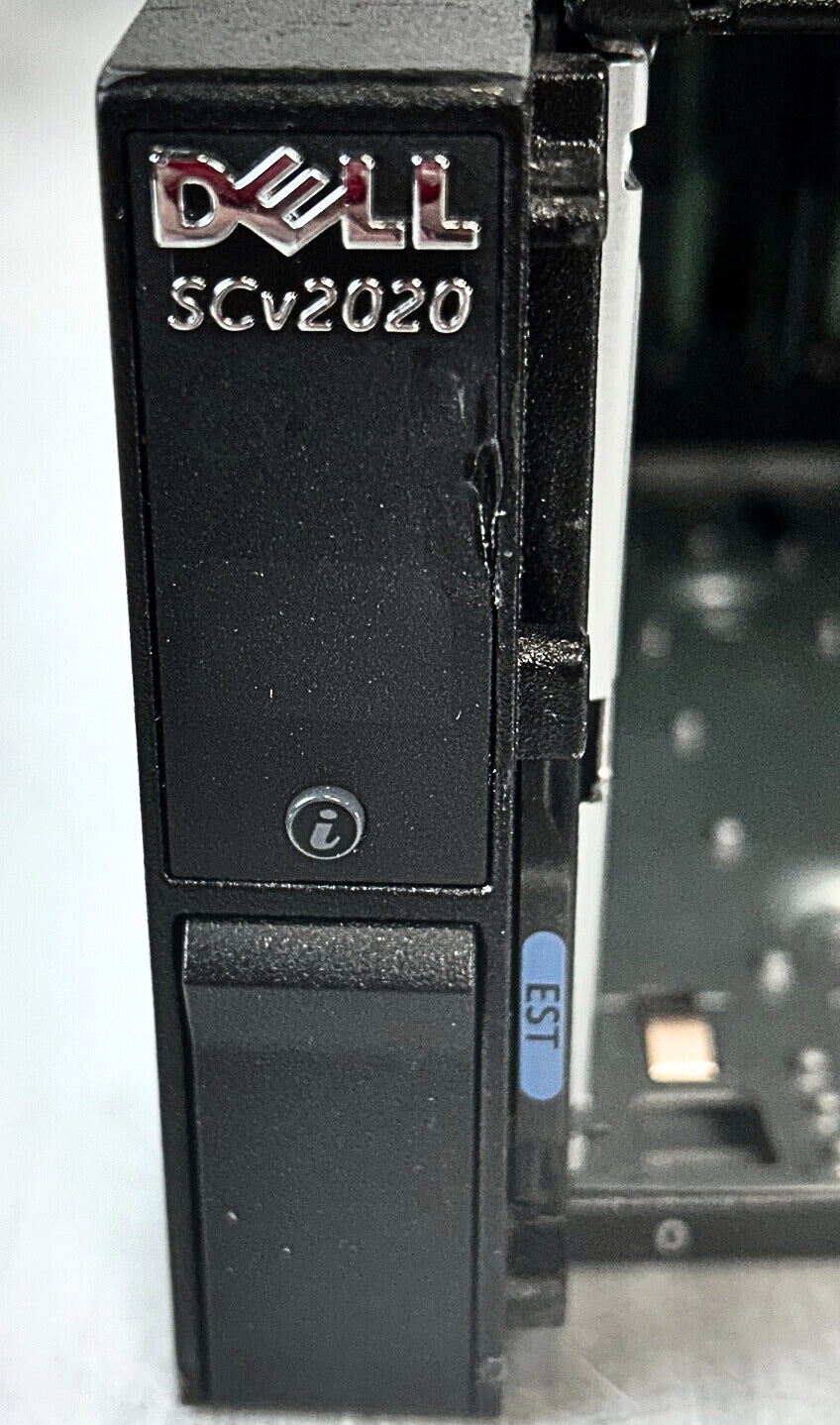 Dell SCV2020 COMPELLENT SCV2020 24X2.5 STORAGE, Used