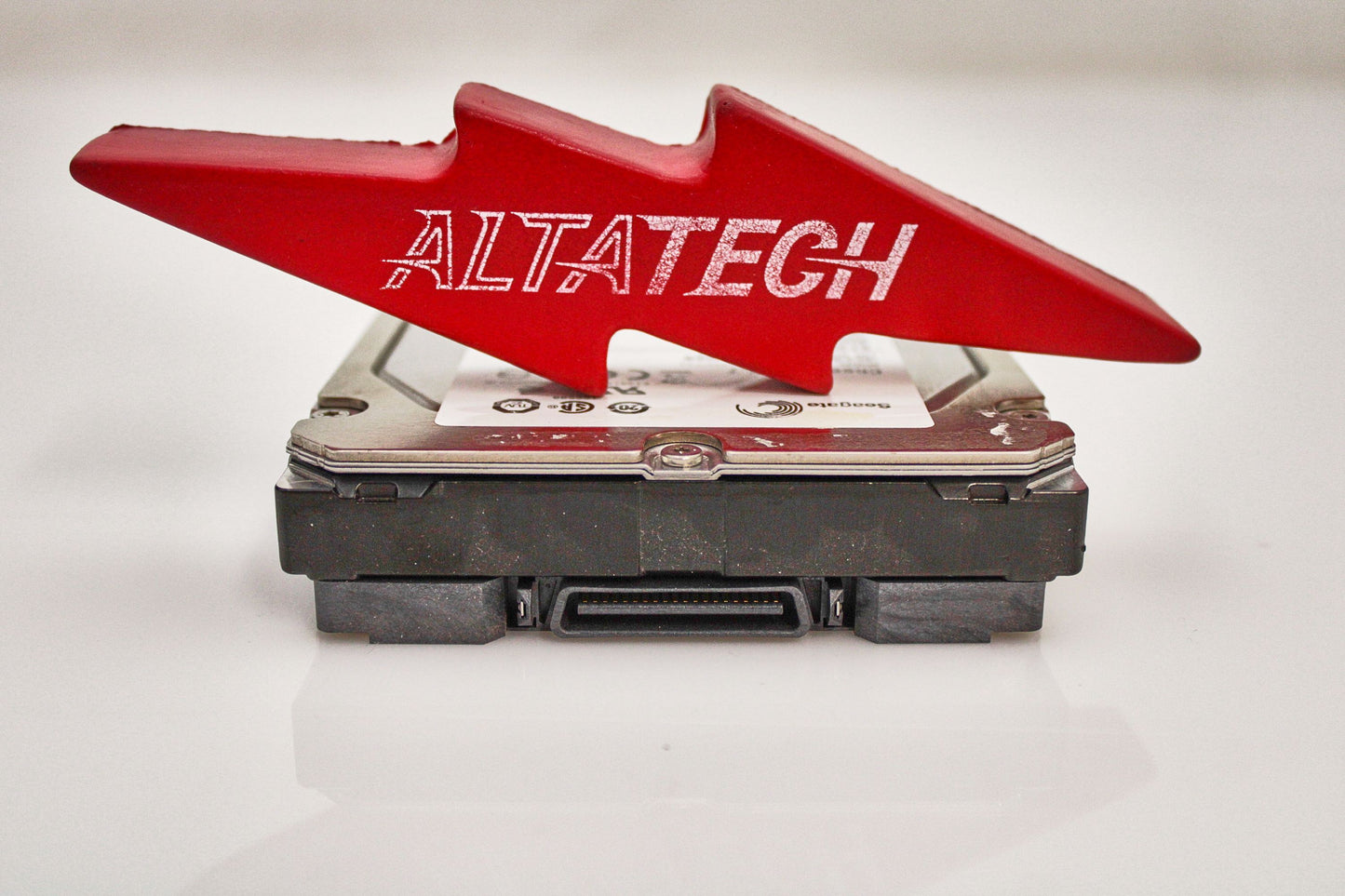 Dell ST3600057FC 600GB 15K FC 3.5 6G SEAGATE HDD, Used