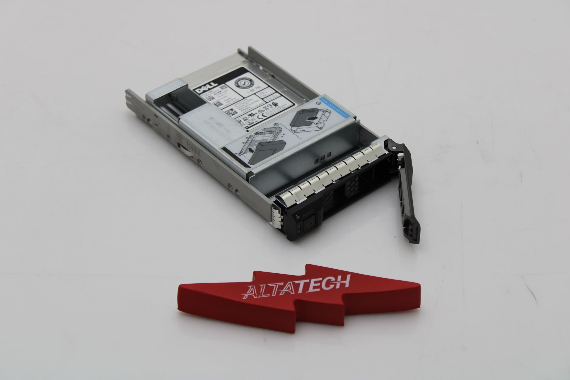 Dell V7HCN 1.92TB SSD SATA 3.5 Hybrid 6G RI, Used