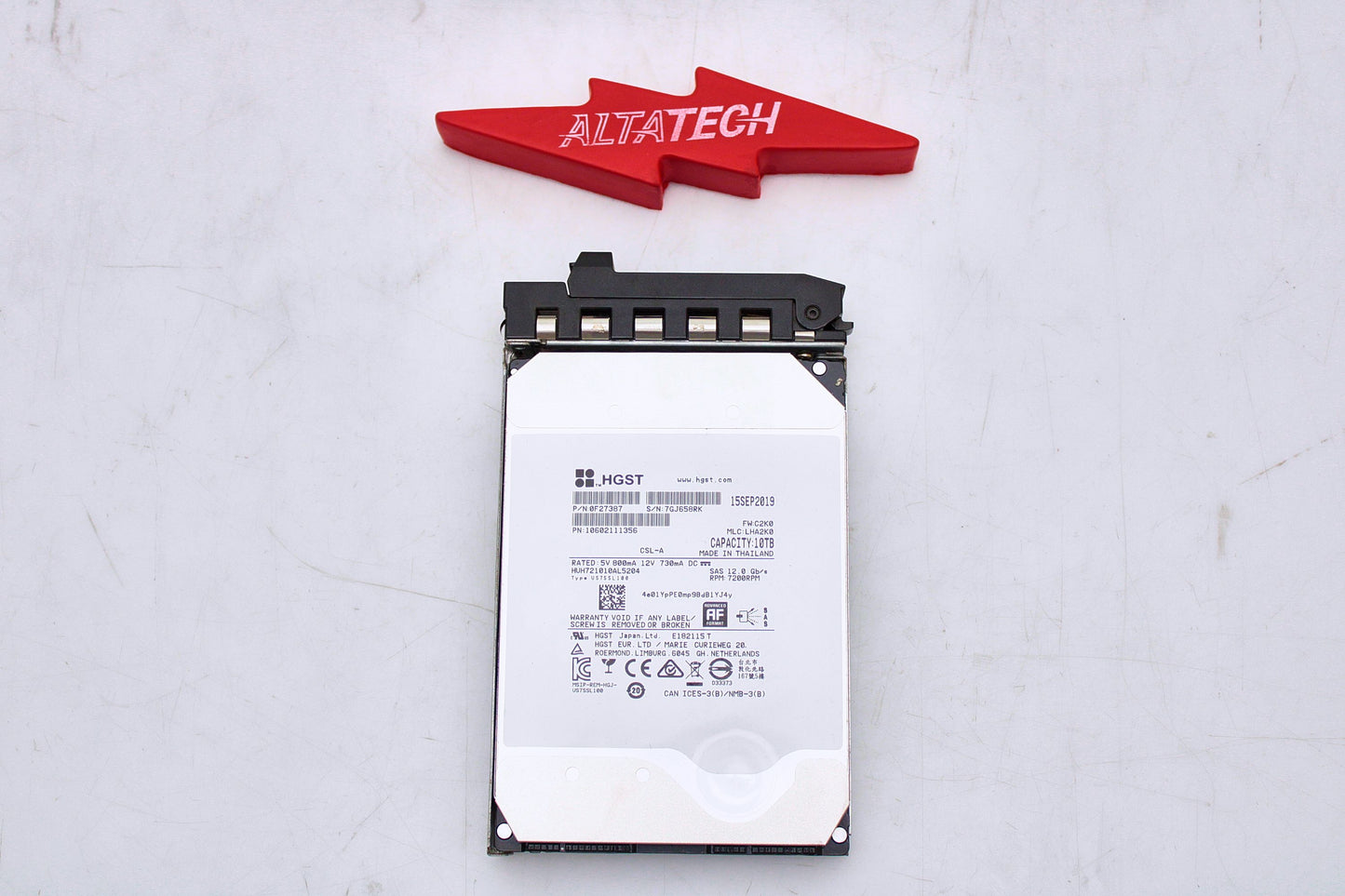 Fujitsu 0F27387-FTS 10TB 7.2K SAS 3.5 12G HUH721010AL5204 / 0F27387 TX1330 M3, Used