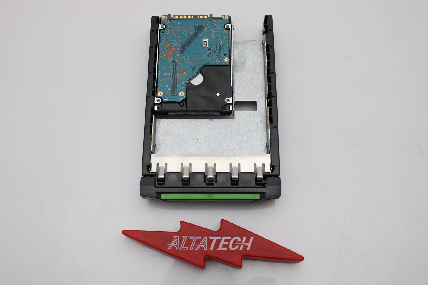 Fujitsu A3C40178238 600GB 15K SAS 2.5 6G HDD, Used
