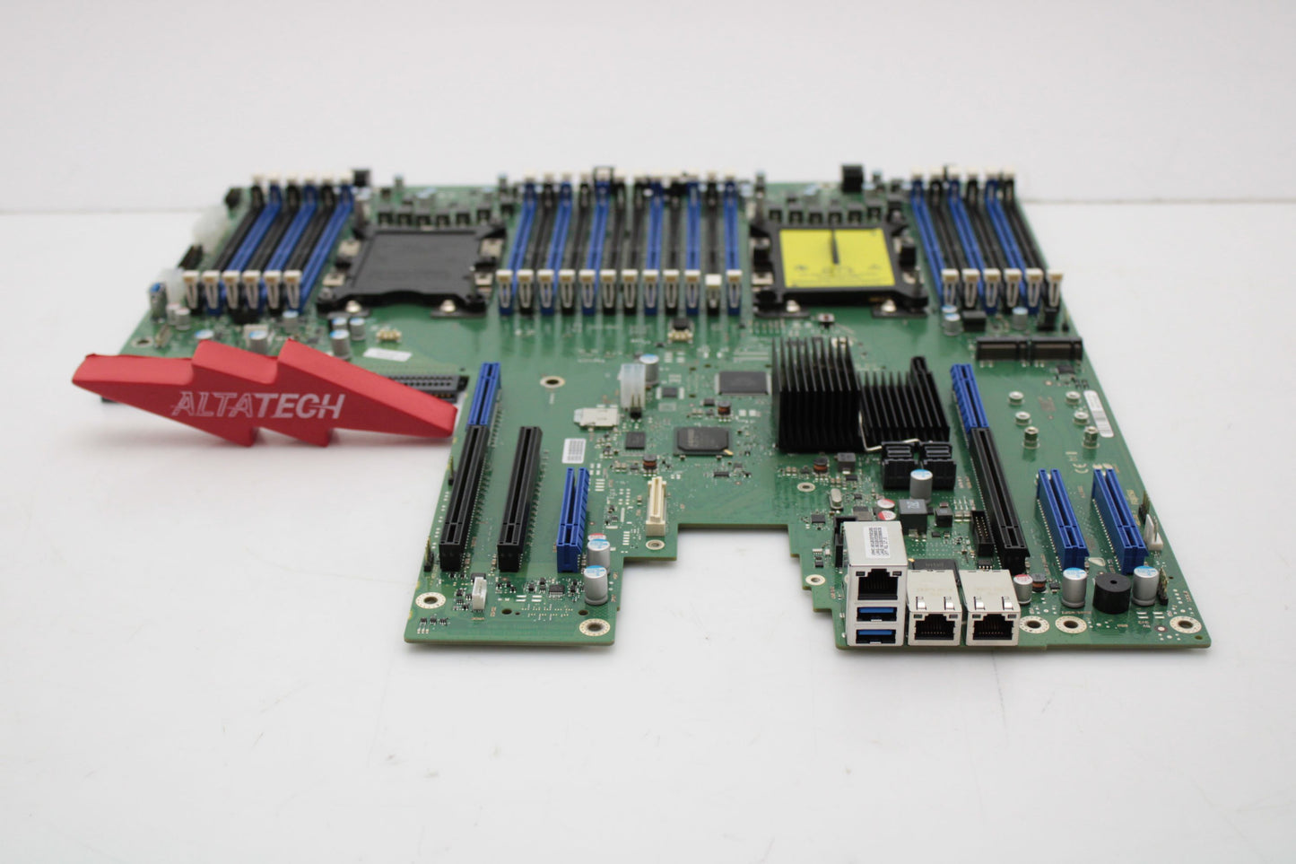 Fujitsu D3384-A13 System Board RX2540 M4, Used