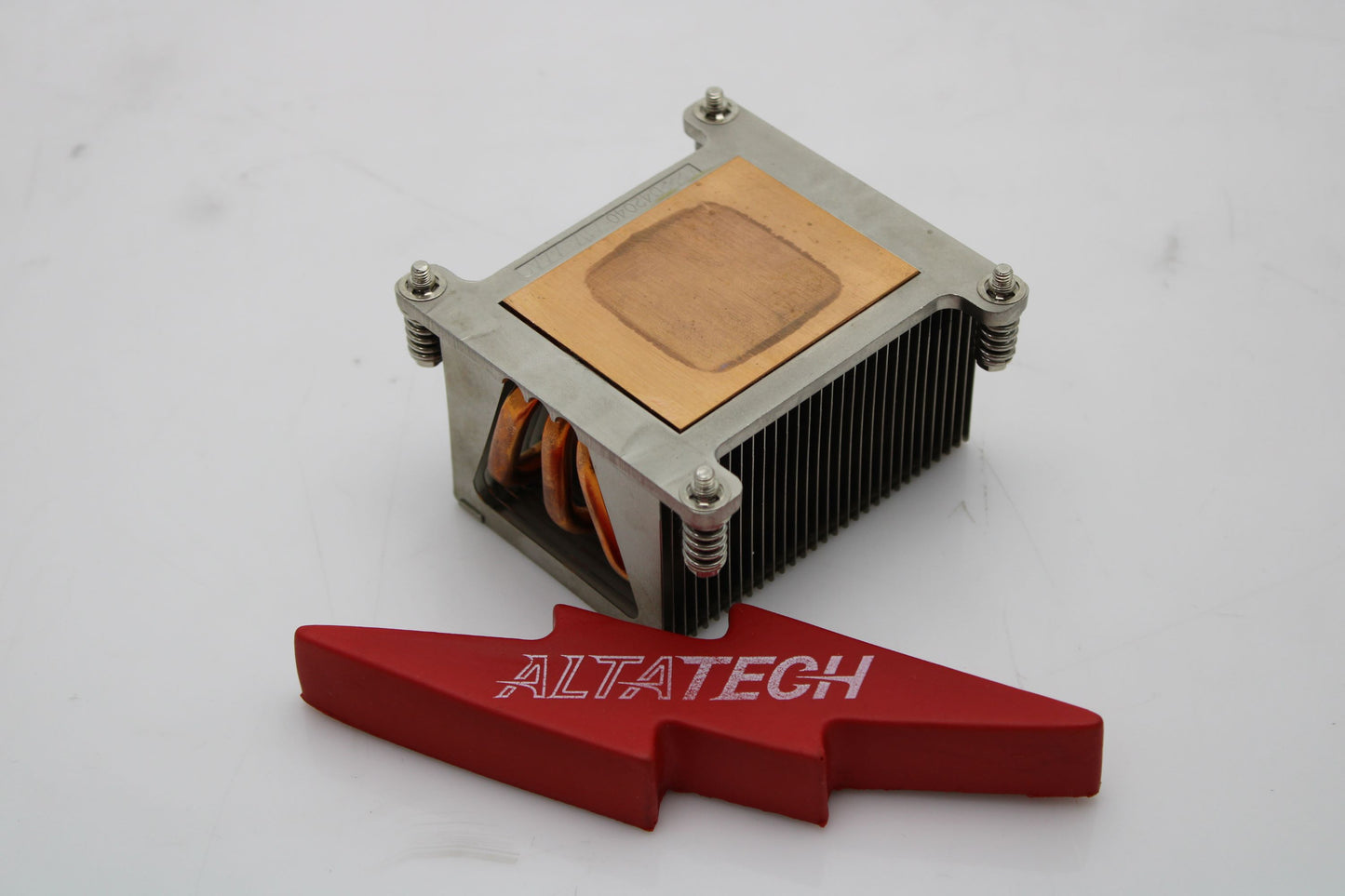 Fujitsu V26898-B977-V1 Heatsink for RX300 S8, Used