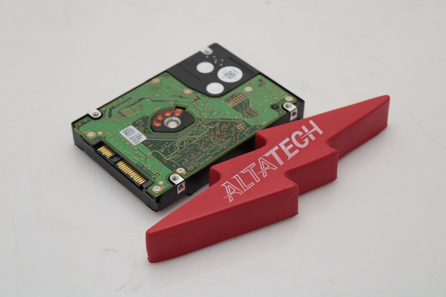 HGST HUC156030CSS204 300GB 15K SAS 2.5" 12G HDD, Used