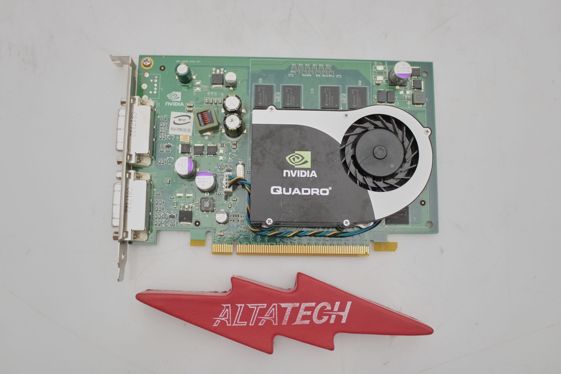 DELL NVIDIA QUADRO FX570 0WX397 256 Mo DDR2 2XDVI PCI-E x16 DELL NVIDIA QUADRO FX570 0WX397 256 Mo DDR2 2XDVI PCI-E x16