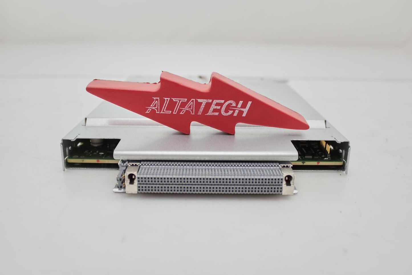 HP 489865-001 BROCADE 8GB SAN BLADE SW 8/24C, Used