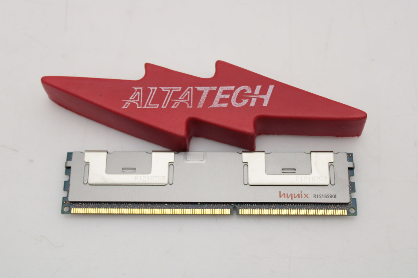 HP 500205-171_x4 8GB PC3-10600R DDR3-1333 2RX4 ECC x4, Used