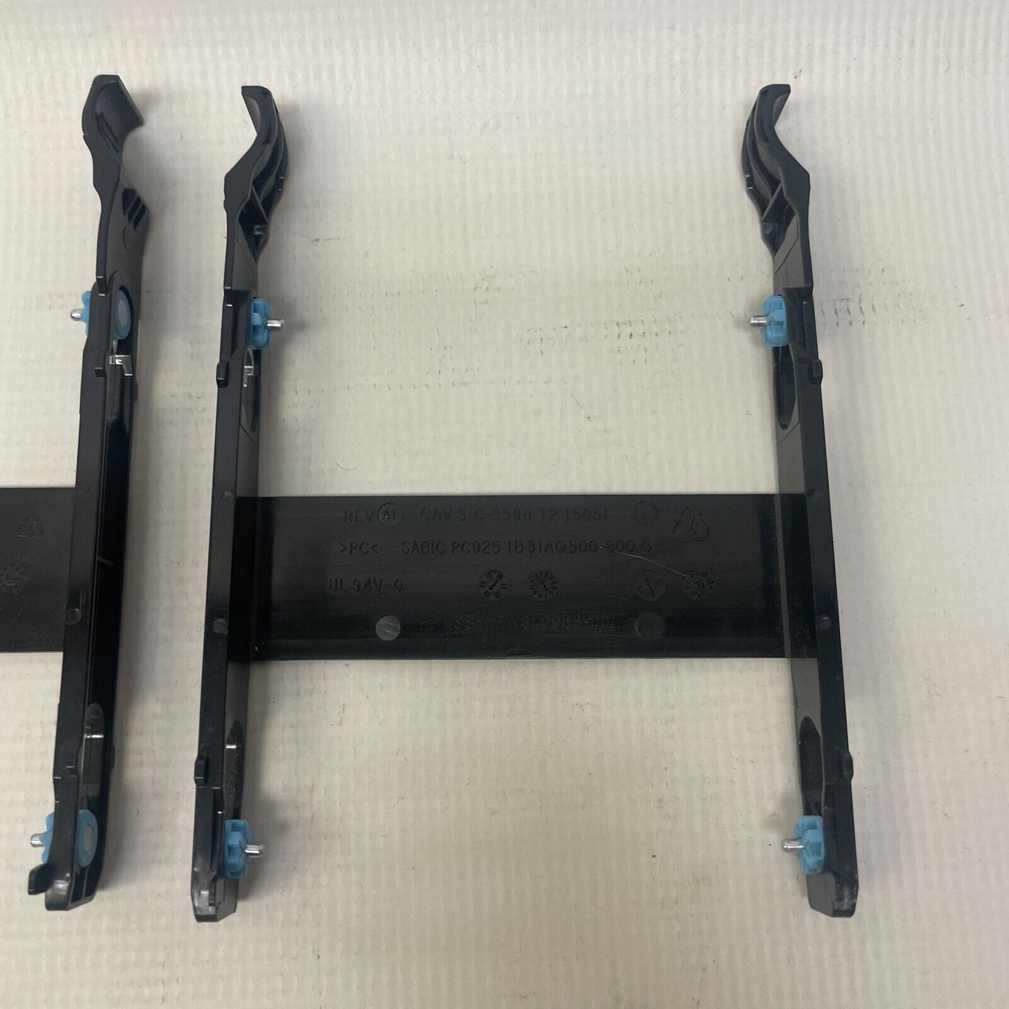 HP 640983-001_X2 HARD DRIVE CADDY TRAY Z220, Used