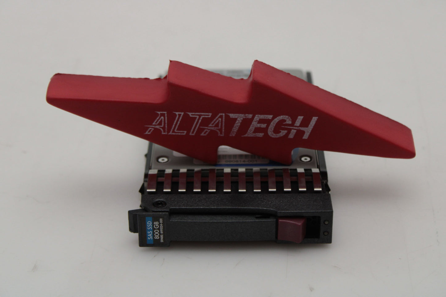 HP 691024-001 691024-001 HP 800GB 6G SAS SFF MLC SSD HDD, Used