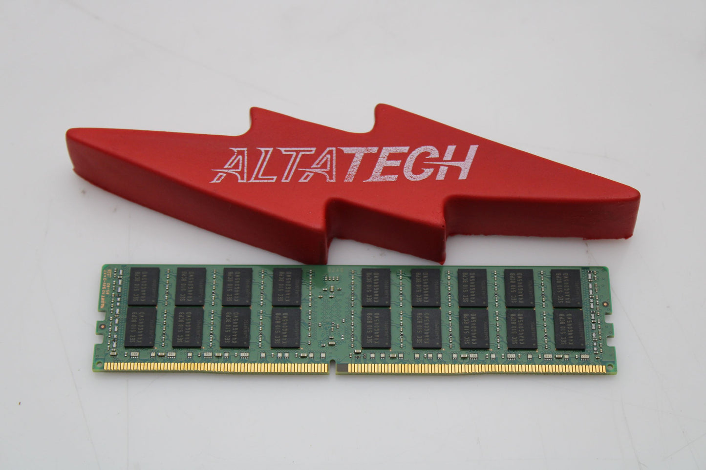 HP 752369-081 16GB PC4-17000P DDR4-2133 2RX4 ECC, Used