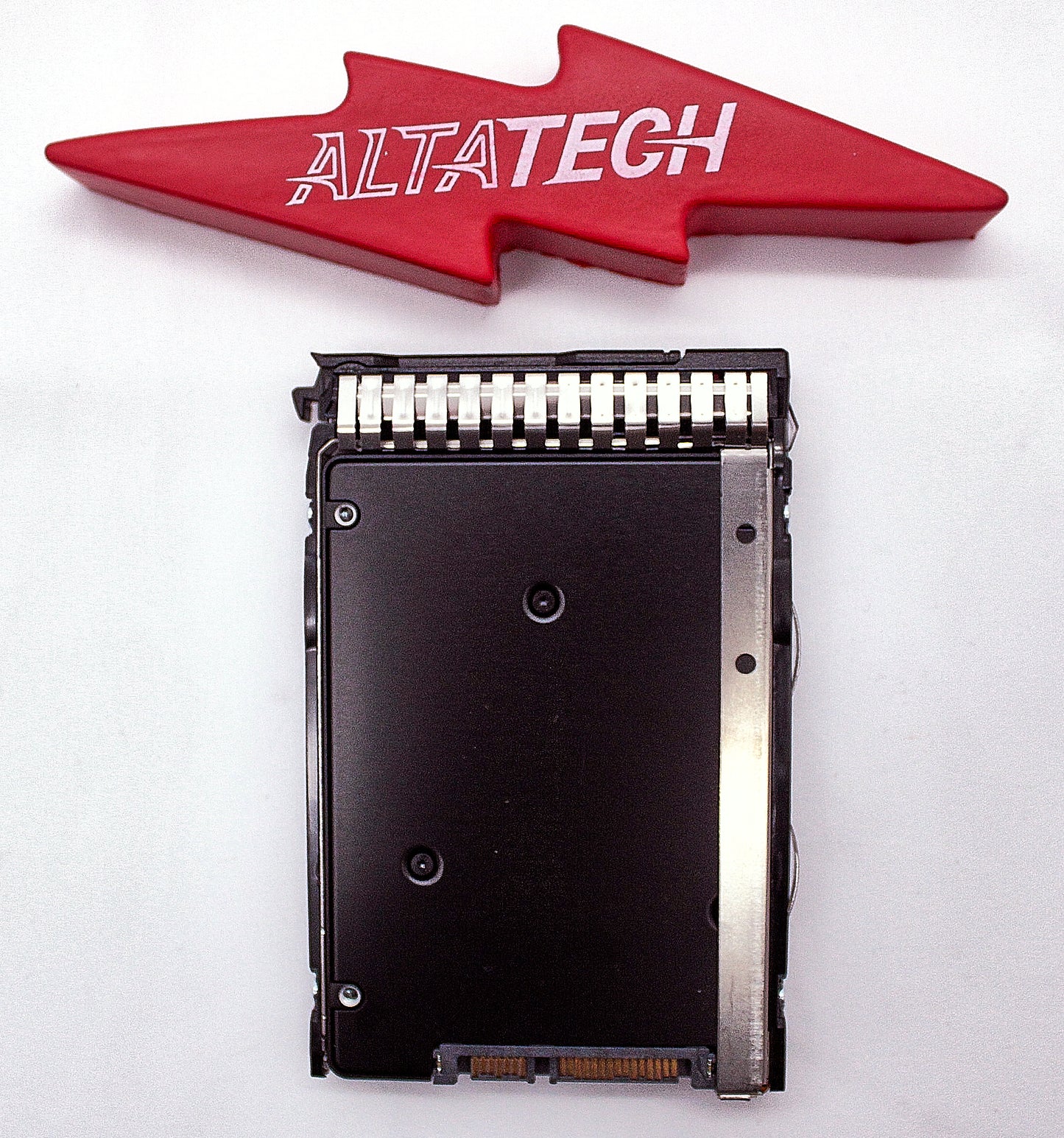 HP 868928-001 960GB SATA 6G RI SFF SC DS SSD, Used