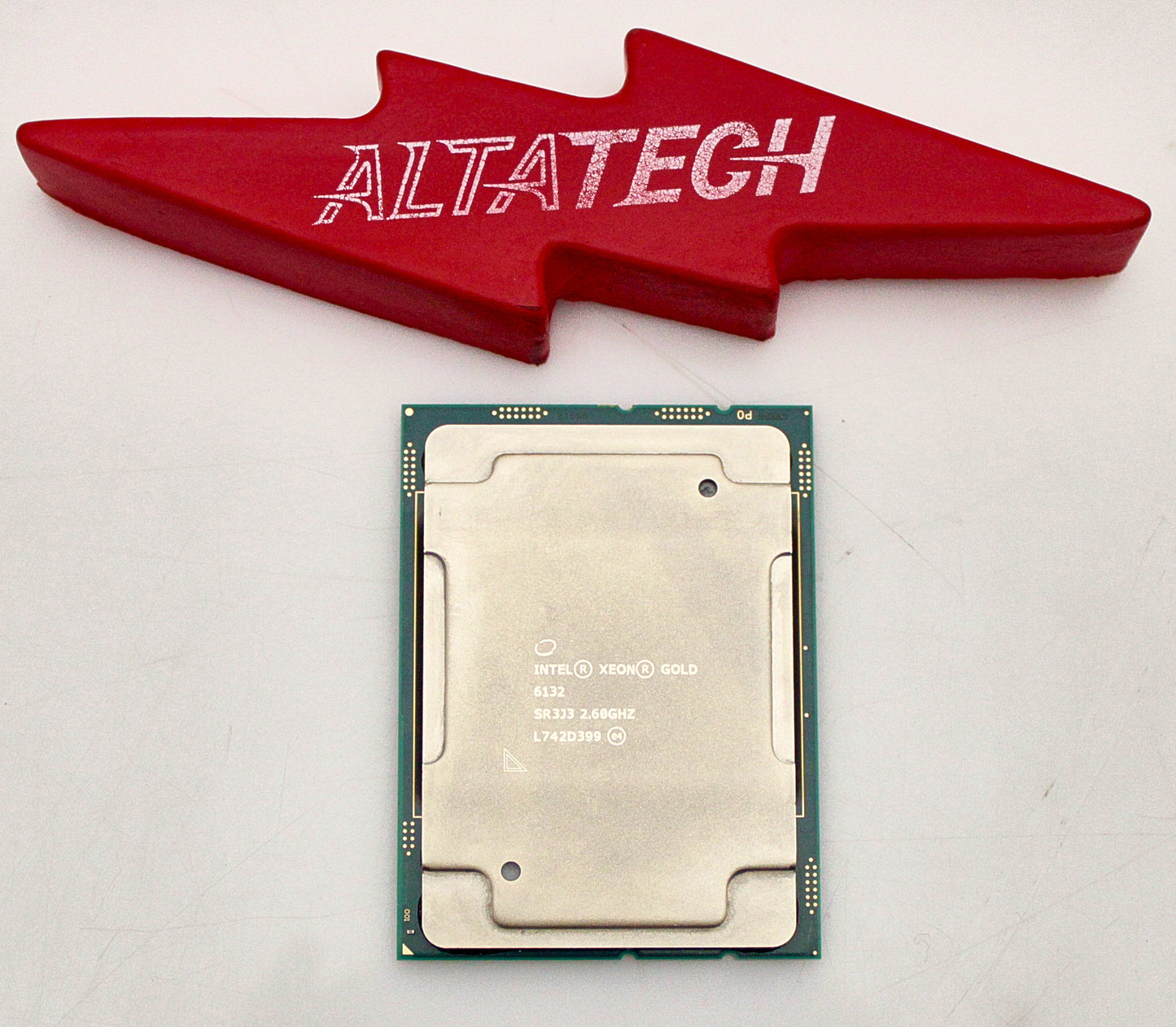 HP 875722-001 2.6GHZ/19MB/140W/14C AU 6132, Used