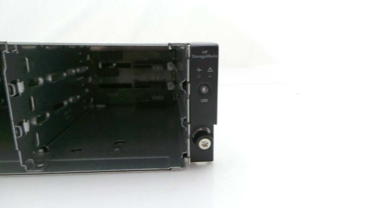 HP AJ940-63002 StorageWorks D2600 Disk Enclosure, Used