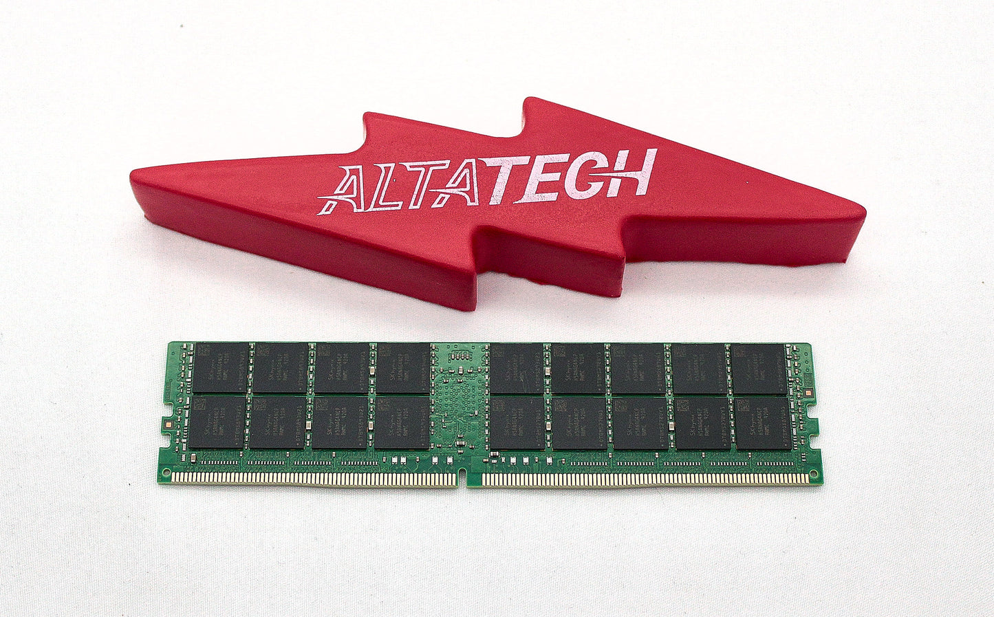 HP P06190-001 64GB 4RX4 PC4-2933Y-L SMART KIT, Used