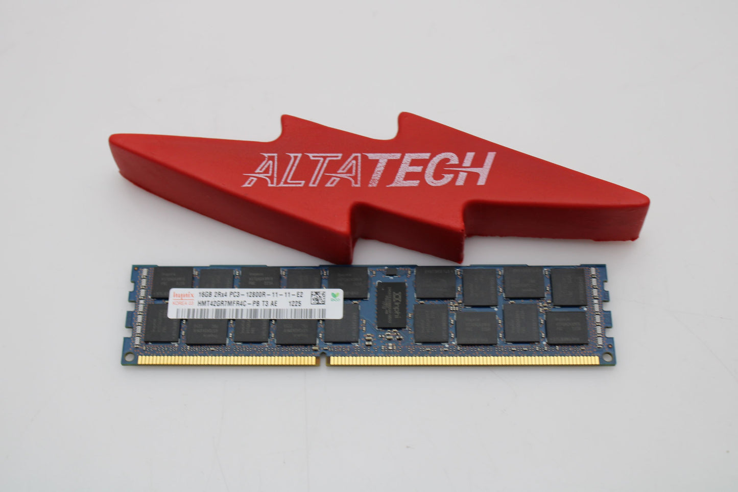 Hynix HMT42GR7BFR4C-PB 16GB PC3-12800R DDR3-1600 2RX4 ECC, Used
