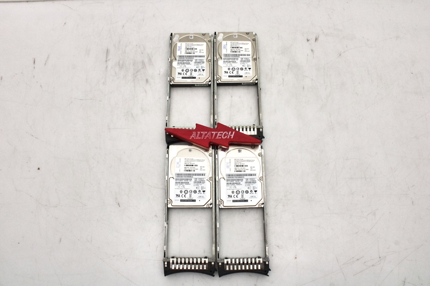 IBM 00Y2430_x4 600GB 10K SFF 6G SAS, Used