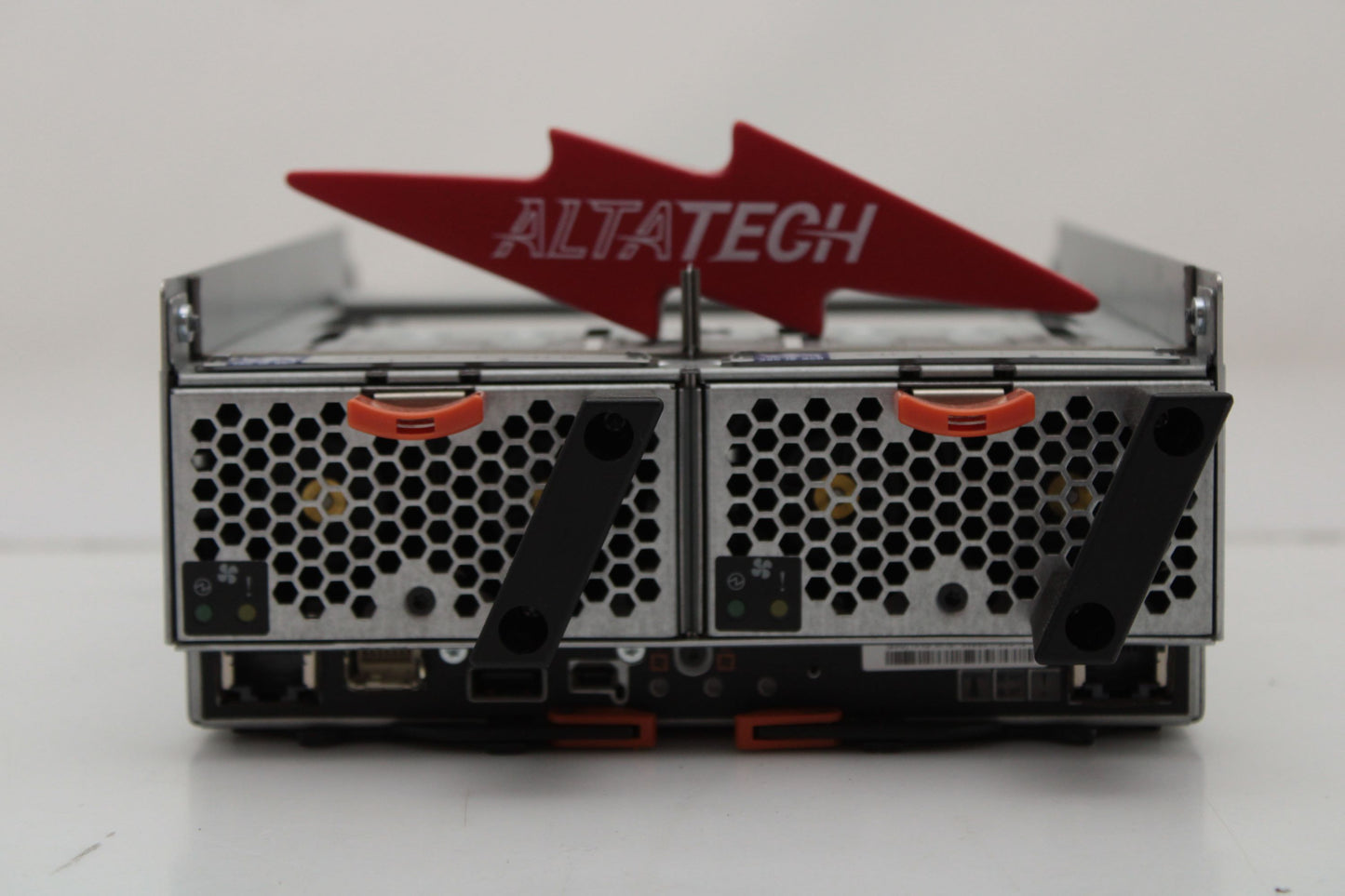 IBM 01EK070 9843-AE2 FLASHSYSTEM CANNISTER, Used