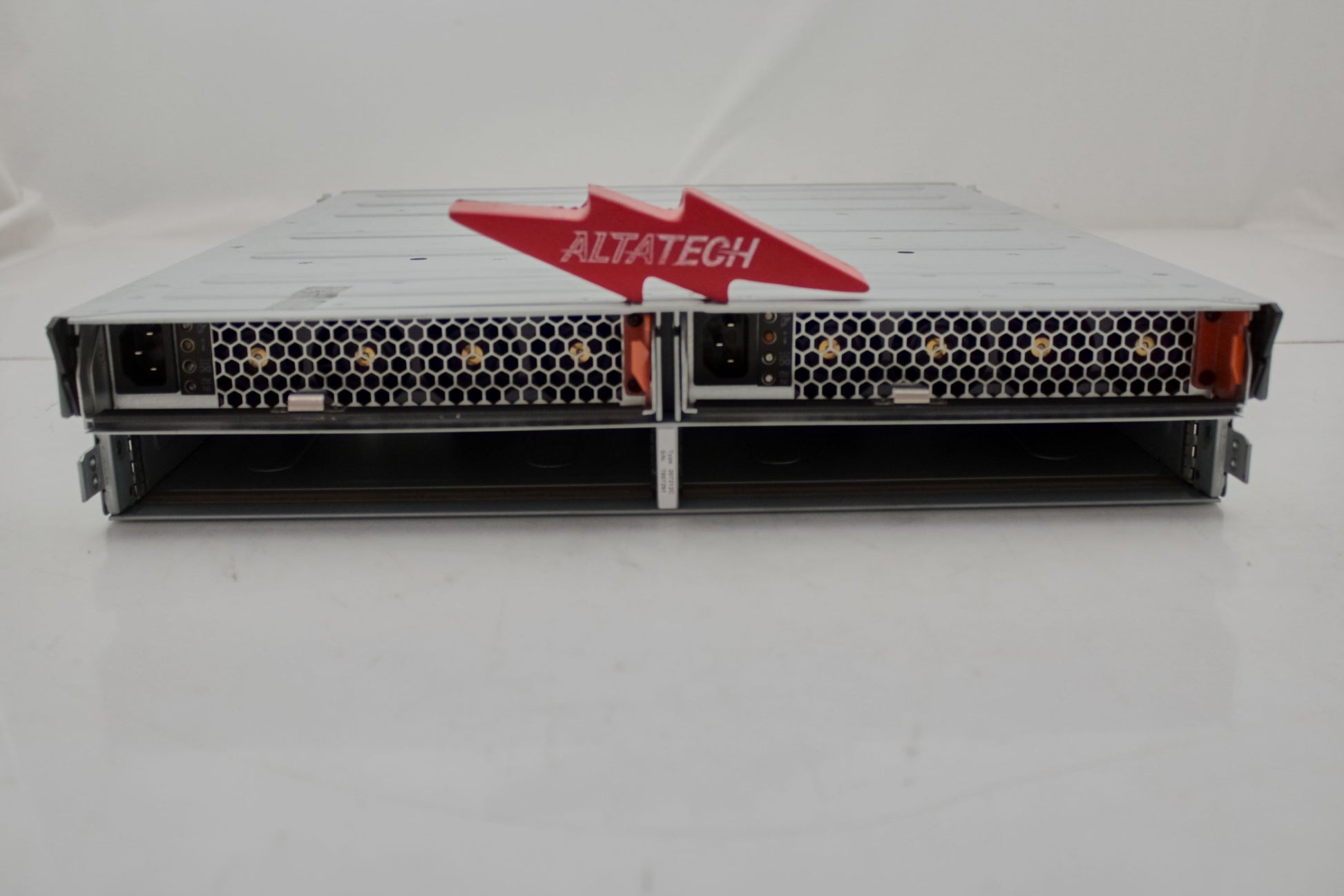IBM 2072-12C V3700 LFF Dual Controller Storage, Used