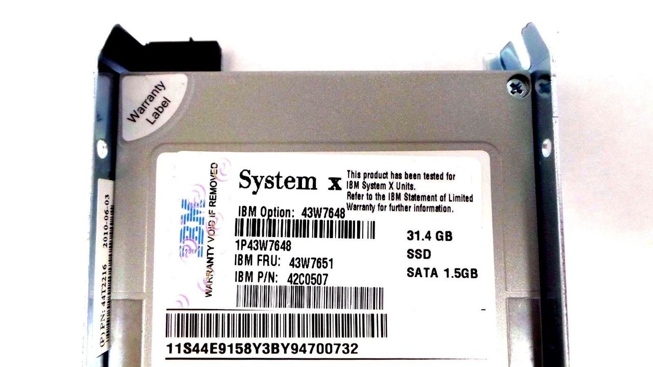 IBM 43W7651 System X 31.4GB SATA 2.5" Solid State Drive, Used
