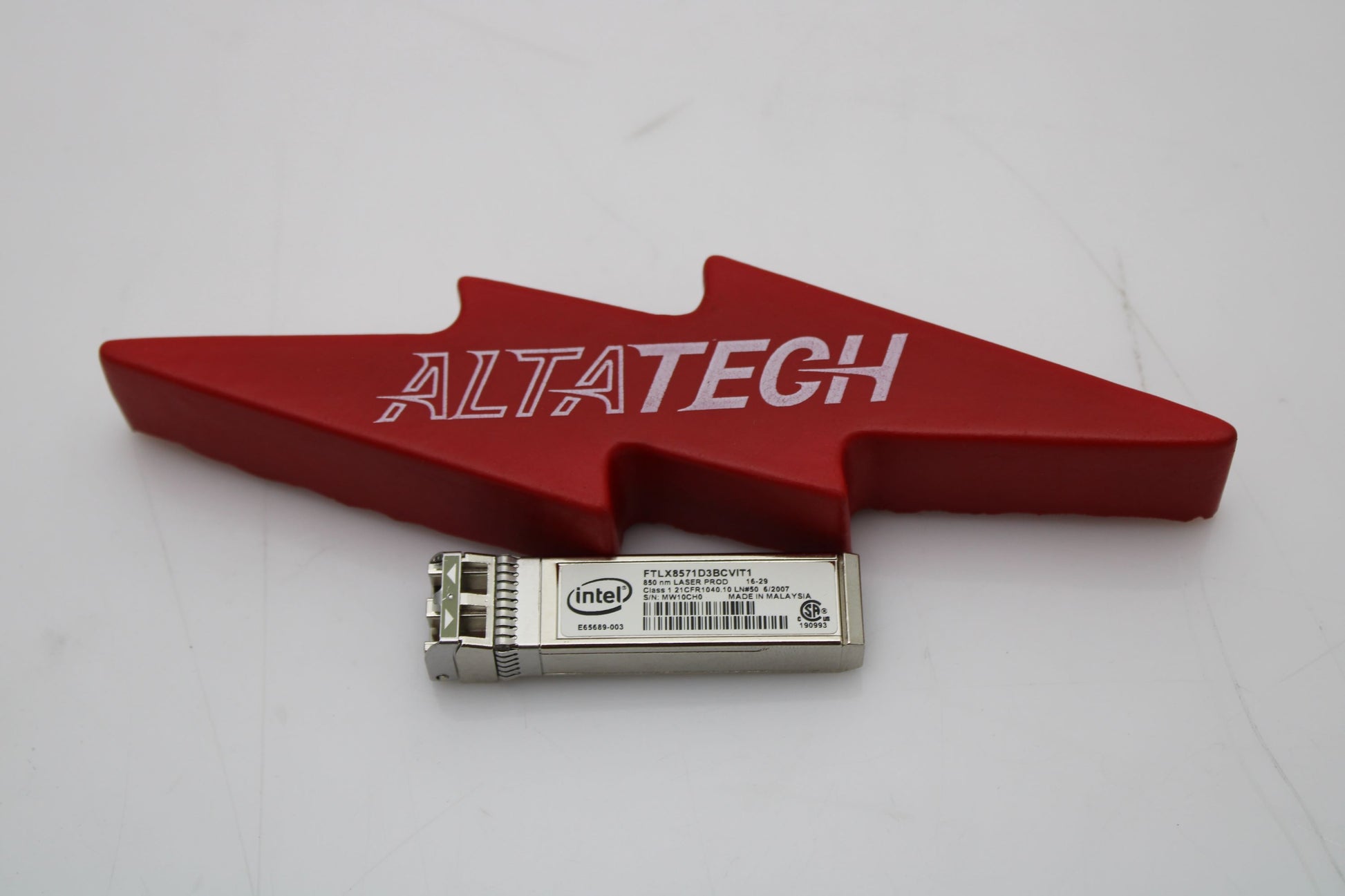 Intel FTLX8571D3BCVIT1 10GB SFP+ TRANSCIEVER 850NM SR, Used